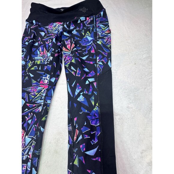 Torrid Disney Villains Shattered Print Black Active Legging Evil queen 0 plus - Picture 6 of 8